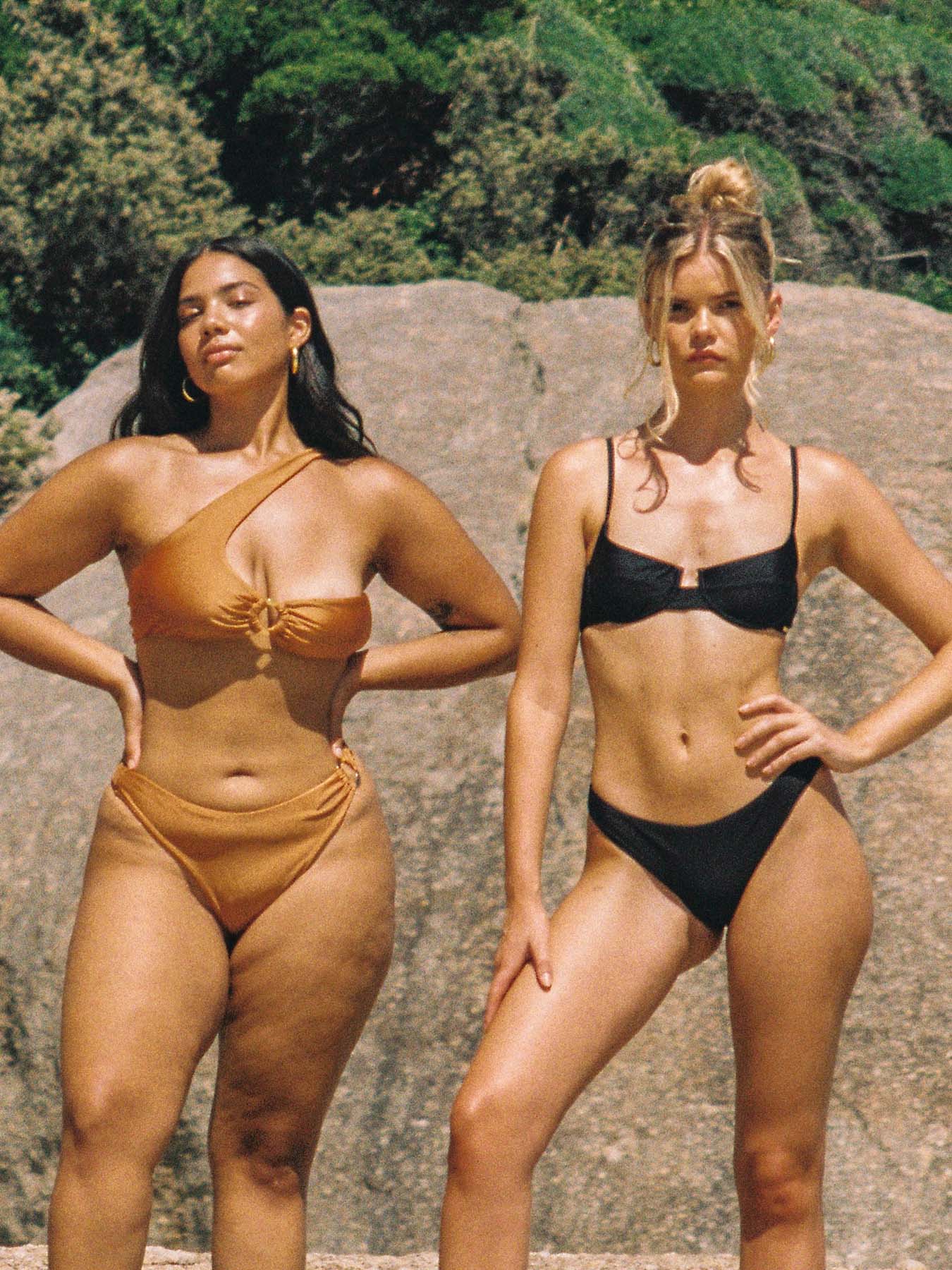 MARBELLA - Cup Top • Black