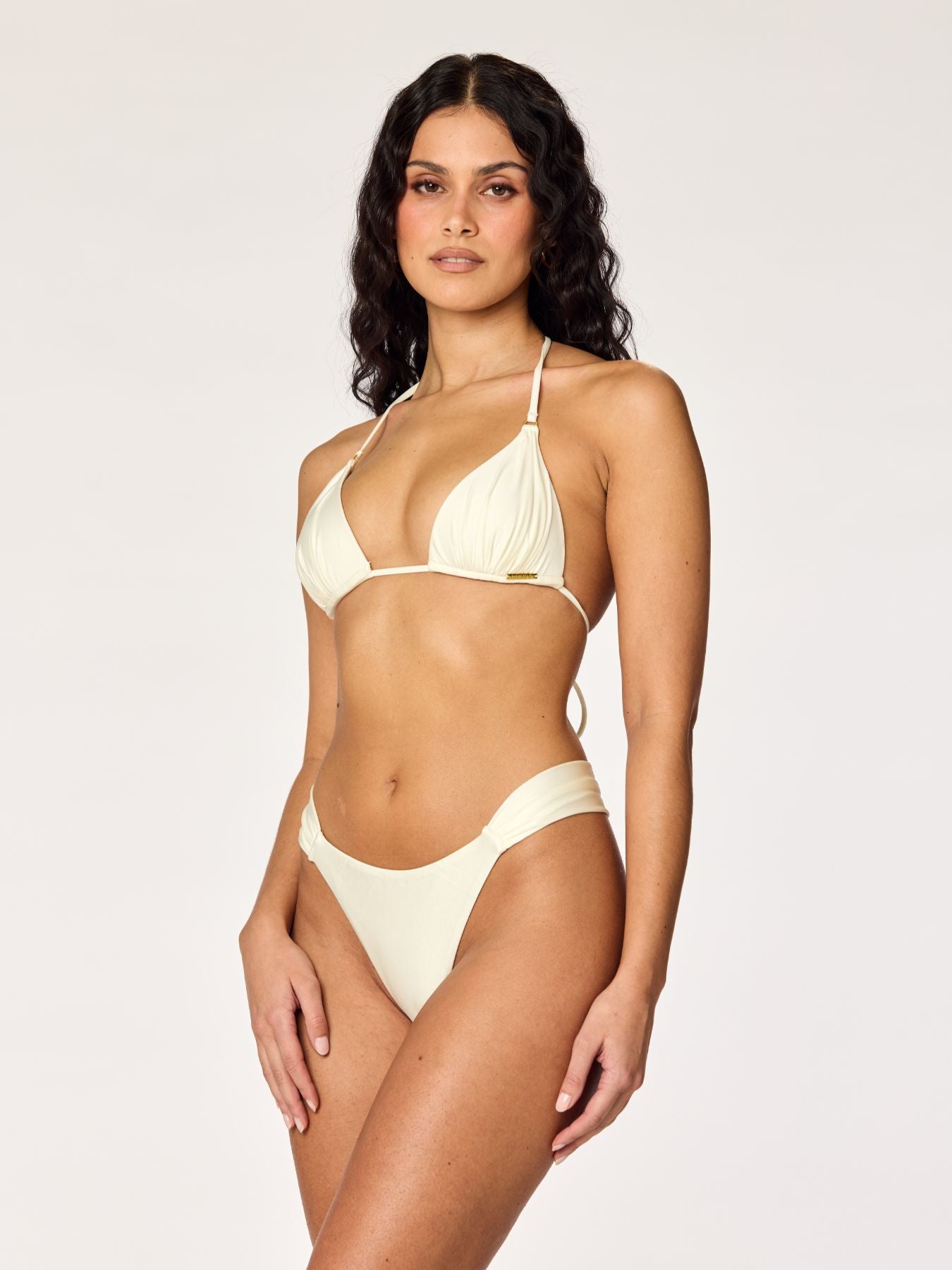 GAIA Push-Up Triangle Top in Shiny Cream